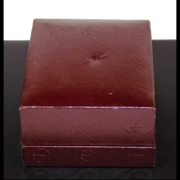 Vintage Elgin Diamond Quartz Dainty Lady's Watch Japan, Original Case EK230-007 - Picture 9 of 10